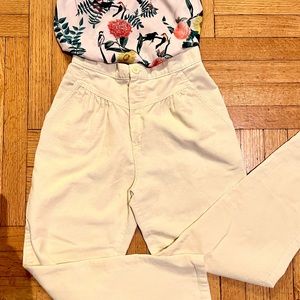 Vintage wrangler sz 8 pale yellow corduroy pleated trousers.